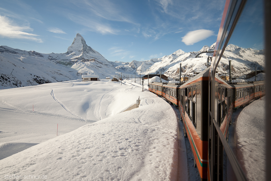 Gornergrat Bahn
 Matterhorn
 Switzerland
 mirroring
 Wallis
 winter
 cloud
