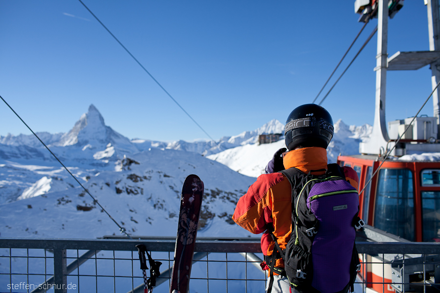 Alpen Helm Schweiz Skifahrer Winter