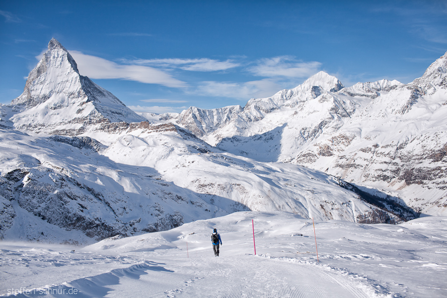 Schnee Alpen Matterhorn Person Schweiz Wallis Wandern