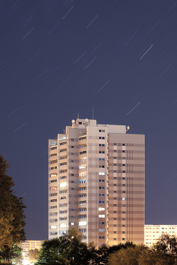 Berlin
 Germany
 architecture
 high rise
 long Exposure
 stars
 startrails
