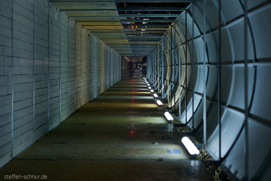Unter den Linden Mitte Berlin Deutschland Architektur Baustelle Tunnel