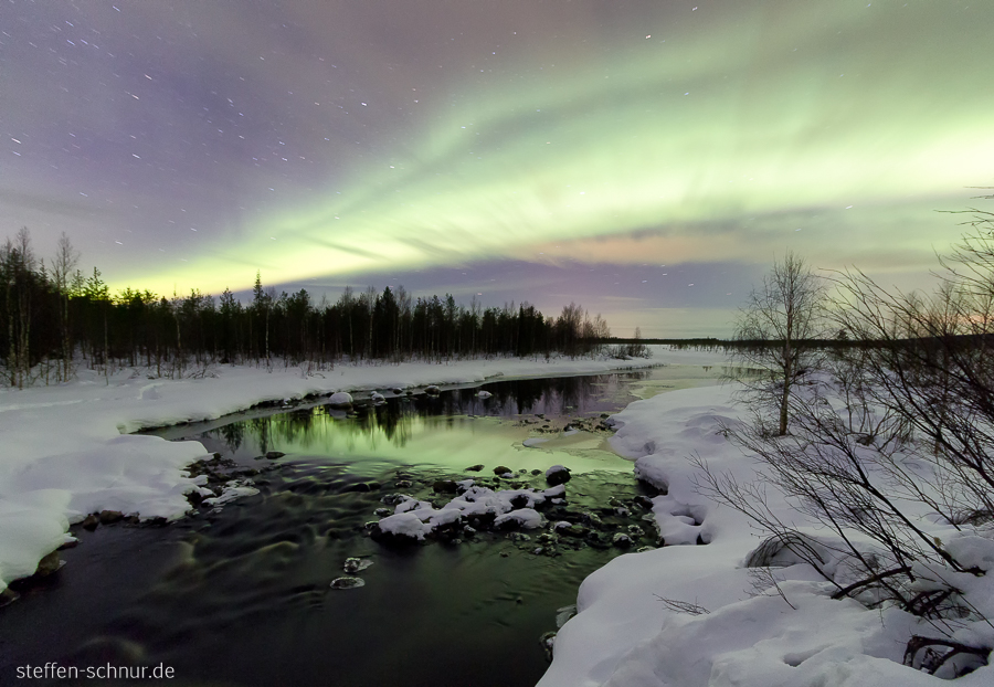 aurora borealis
 snow
 Polar Circle
 Lapland
 Finland
 river
 night
