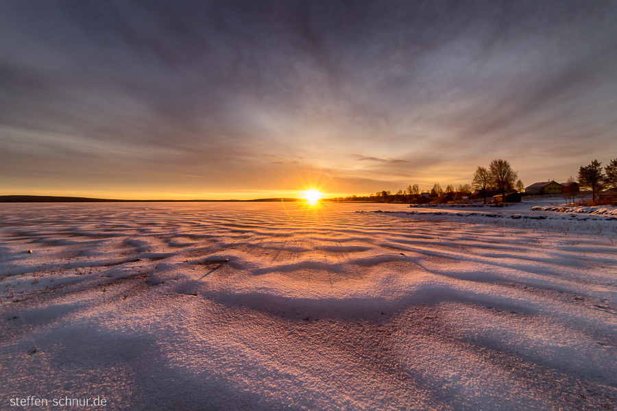 Schnee Sonnenaufgang Lappland Finnland See Winter gefroren