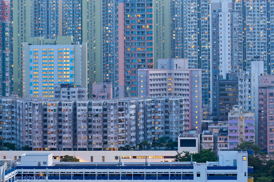 Hongkong China Hochhäuser Wohntürme trist