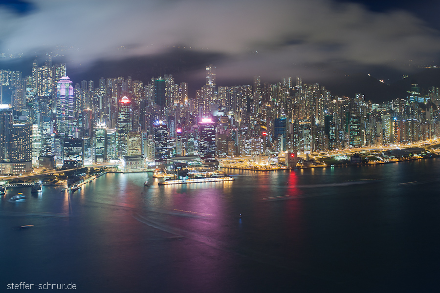 Skyline von Hongkong Nacht Panorama Wolkenkratzer