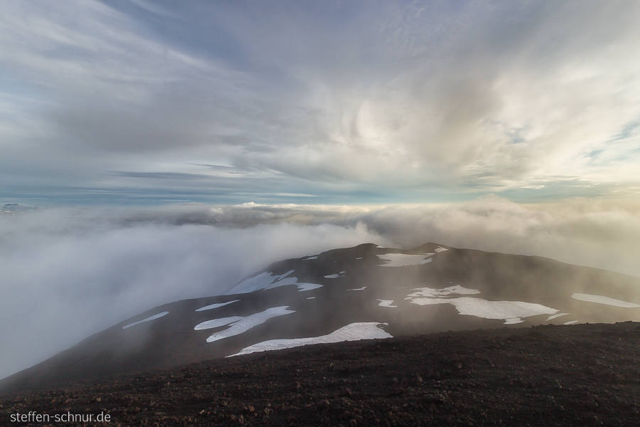 Schnee Berg Vulkan Hochland Island Hekla Wolken