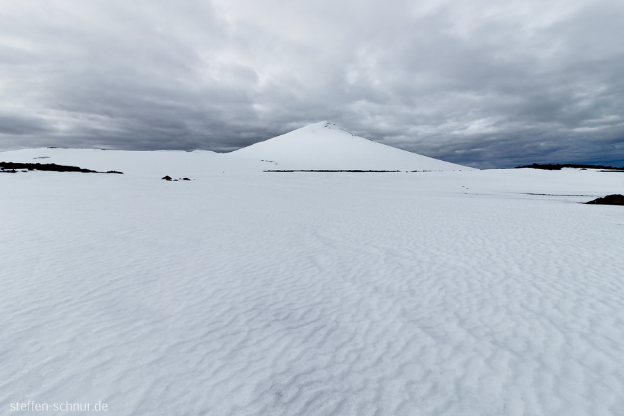Schnee Island Landschaft Wolken