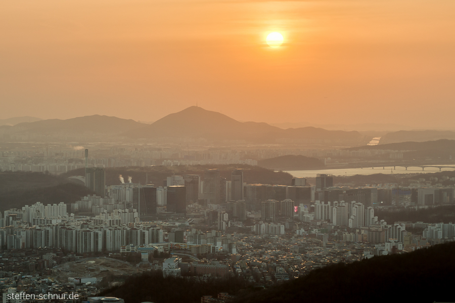Berge Seoul Südkorea Großstadt Sonne
