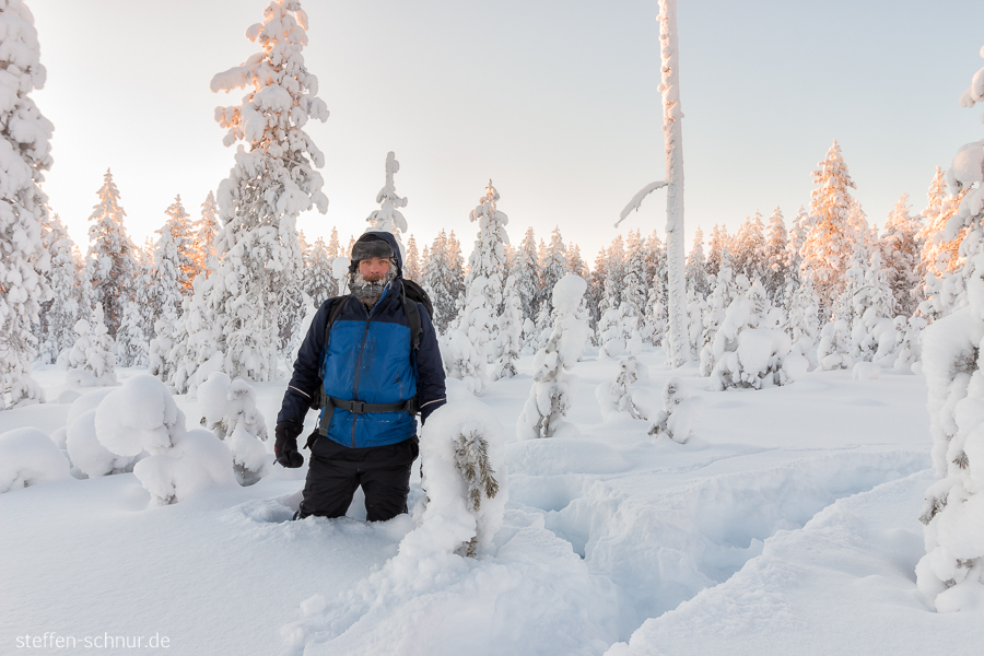 Schnee Finnland Wald Winter