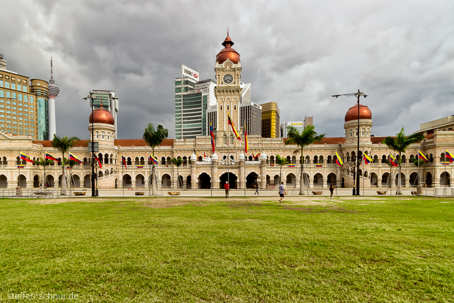 Dataran Merdeka Merdeka Square Kuala Lumpur Malaysia Uhr Wiese Wolken