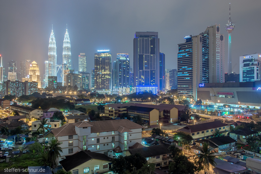 Skyline Fernsehturm Petronas Towers Kuala Lumpur Malaysia Hochhäuser Nacht