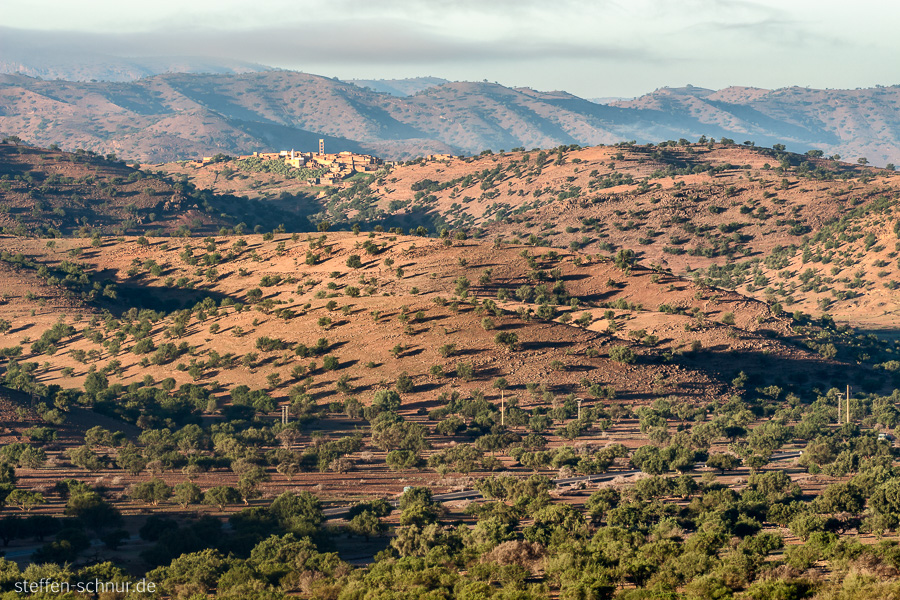 Marokko Berglandschaft Dorf