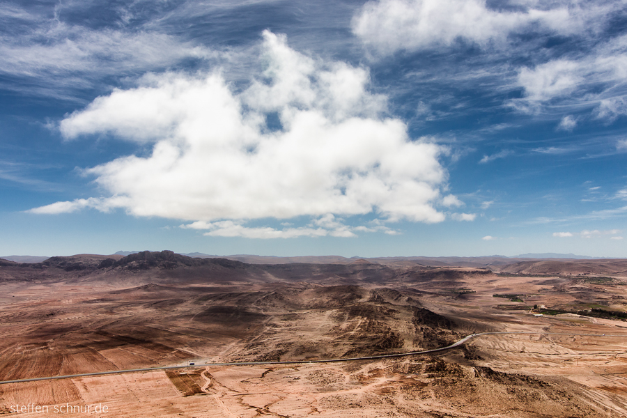 Marokko Landschaft Strasse Wolke von oben