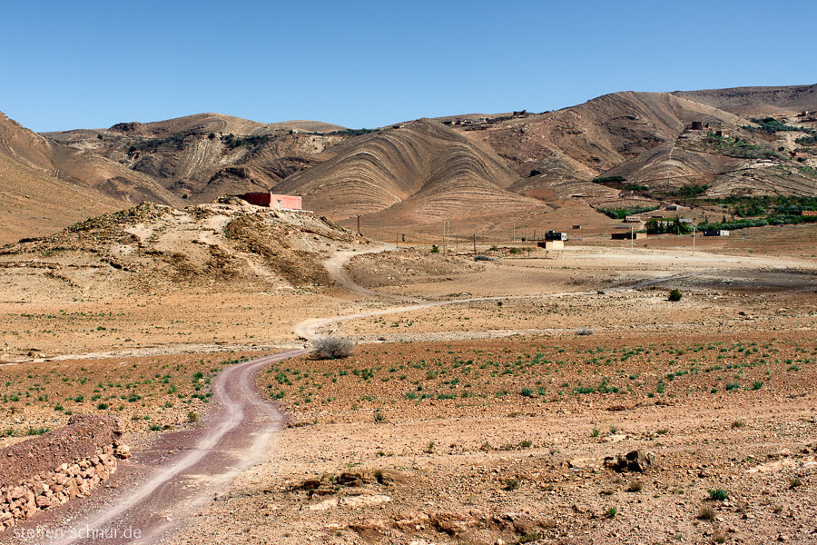 Marokko Berglandschaft Dorf Häuser Strasse