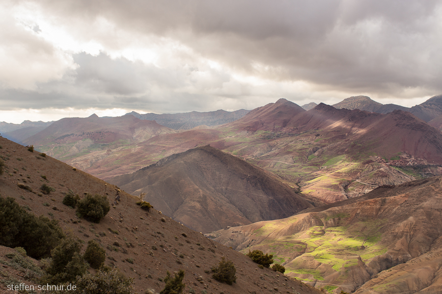 Marokko Berglandschaft Hoher Atlas Lichtstrahlen Sonnenstrahlen Tal