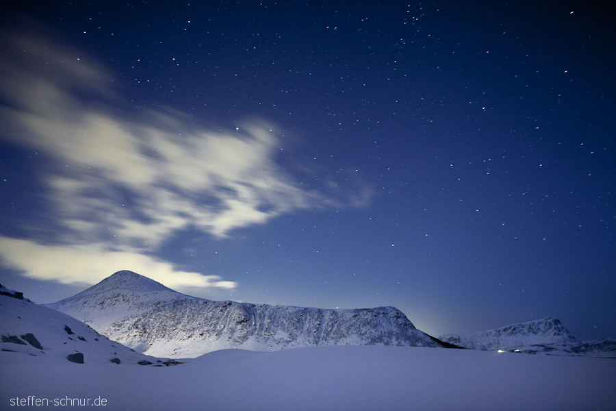 Schnee Berg Lofoten Norwegen Sterne Wolken