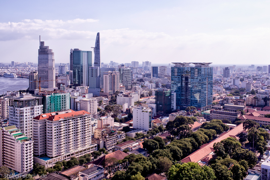 Bitexco Financial Tower Skyline Ho Chi Minh Stadt Saigon Vietnam Bäume Fluss